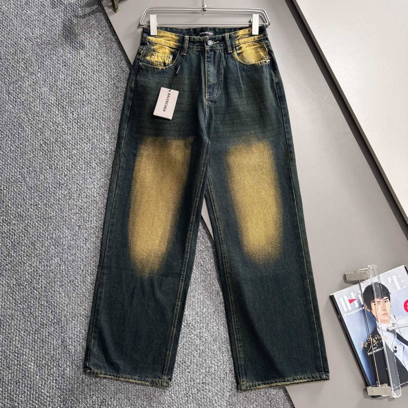 Ba*len*cia*ga jeans
